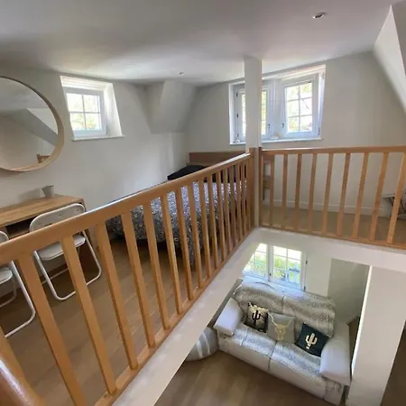 - Maison De Proche